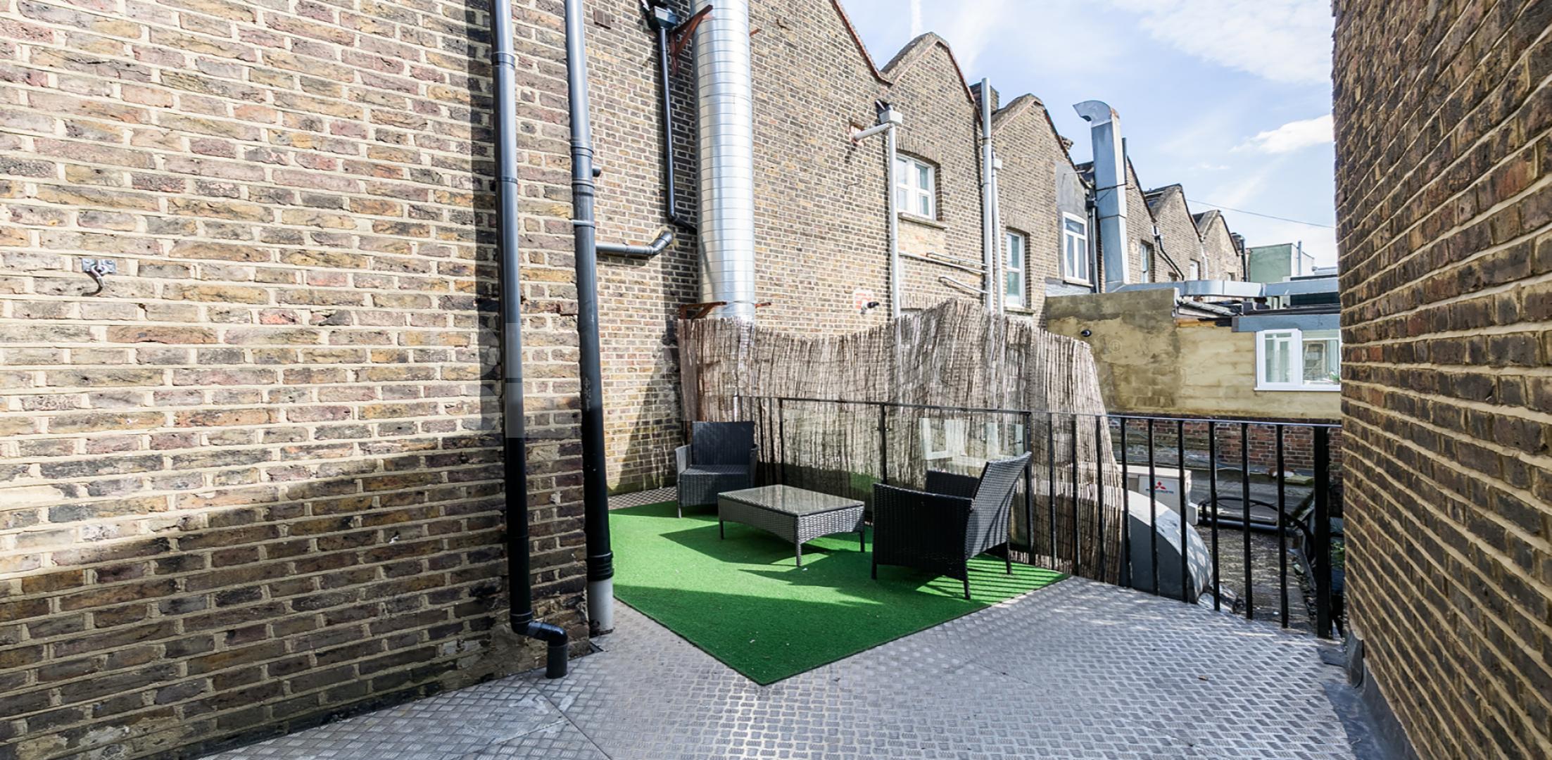 Clark Kent's Rental Dilemma: Uncovering the Truth About Kentish Town Flat Rentals